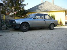 318i