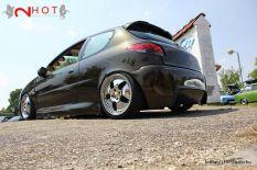 www.2hot.hu