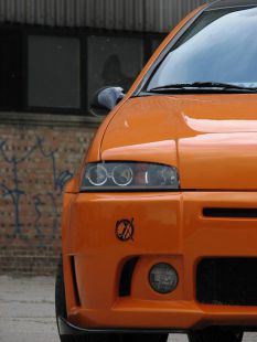 Fiat Punto Orange version 0013